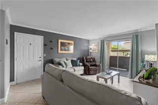 Photo #3: 2755889 Listing 