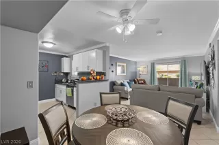 Photo #6: 2755889 Listing 