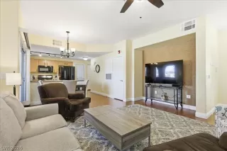 Photo #3: 2755928 Listing 