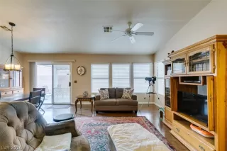 Photo #5: 2756027 Listing 