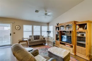 Photo #6: 2756027 Listing 