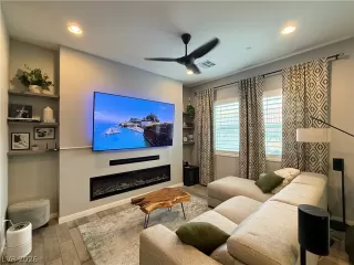 Photo #1: 2756028 Listing 