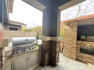 Photo #5: 2756028 Listing 