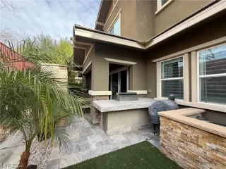 Photo #6: 2756028 Listing 