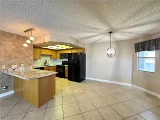 Photo #2: 2756085 Listing 