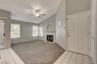 Photo #2: 2756134 Listing