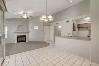 Photo #4: 2756134 Listing