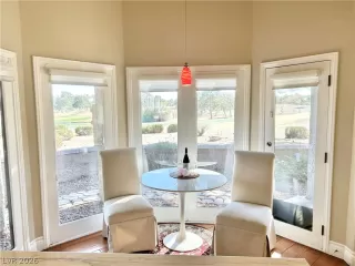 Photo #1: 2756141 Listing 