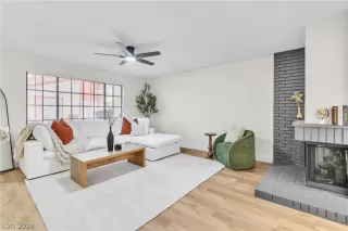 Photo #6: 2756200 Listing 