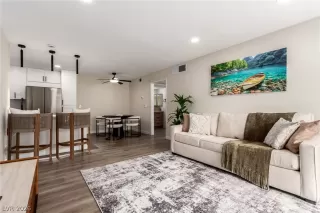 Photo #6: 2756221 Listing 