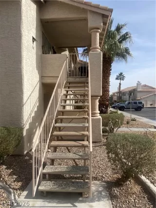 Photo #2: 2756222 Listing 