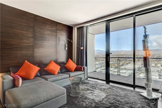 MLS: 2756270 Condo For Sale