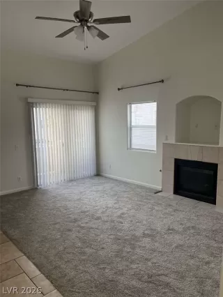 Photo #5: 2756295 Listing