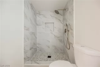 Photo #1: 2756296 Listing