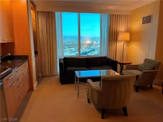 Photo #2: 2756301 Listing 