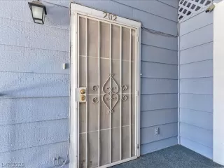 Photo #5: 2756335 Listing 