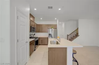 Photo #5: 2756355 Listing 