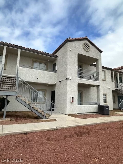 MLS: 2756356 Condo For Sale