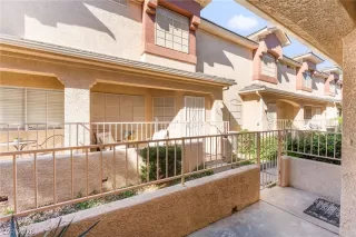 Photo #5: 2756360 Listing 