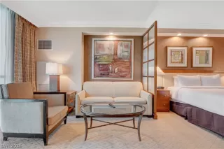 Photo #6: 2756377 Listing 