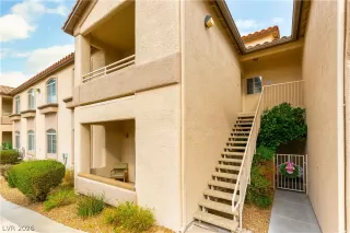 Photo #1: 2756384 Listing 