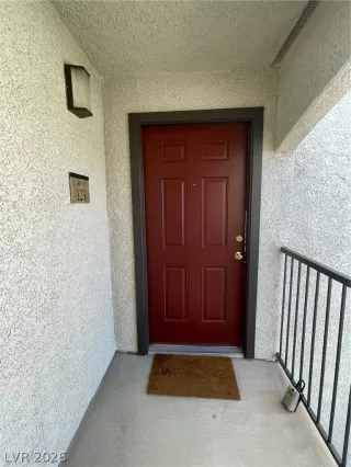 Photo #4: 2756409 Listing 