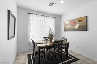 Photo #5: 2756439 Listing 