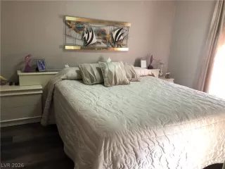 Photo #6: 2756455 Listing