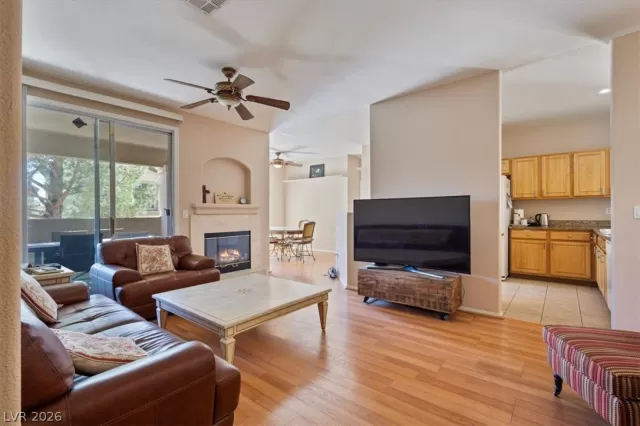 MLS: 2756488 Condo For Sale