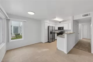 Photo #6: 2756497 Listing 