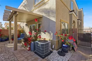 Photo #1: 2756504 Listing 