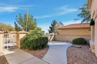 Photo #2: 2756532 Listing 