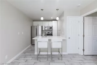 Photo #1: 2756616 Listing 