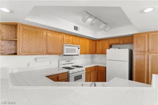 Photo #6: 2756686 Listing 