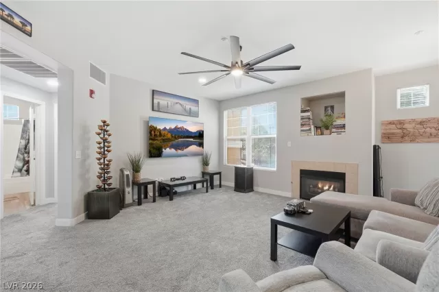 MLS: 2756741 Condo For Sale