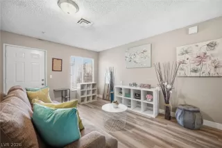 Photo #5: 2756782 Listing 