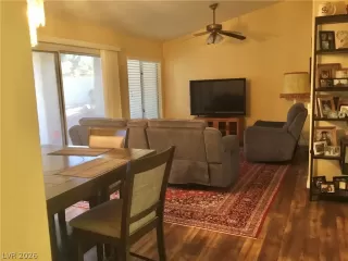 Photo #4: 2756817 Listing 