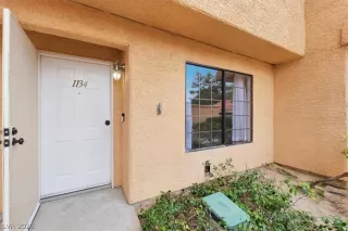 Photo #1: 2756878 Listing 