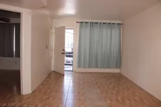 Photo #1: 2756887 Listing 