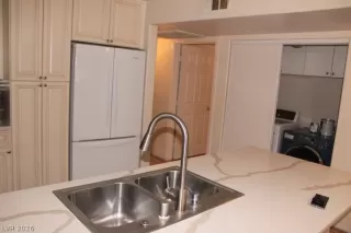 Photo #4: 2756887 Listing 