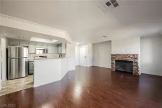 Photo #5: 2756911 Listing 