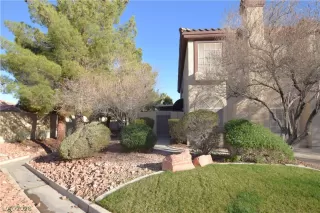 Photo #1: 2756920 Listing