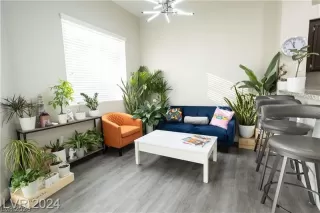 Photo #4: 2756922 Listing 