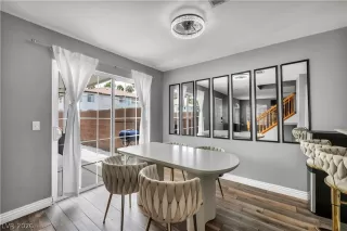 More Details about MLS # 2756951 : 5024 STARFINDER AVENUE