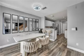 Photo #2: 2756951 Listing 