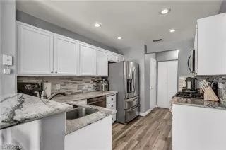 Photo #3: 2756951 Listing 