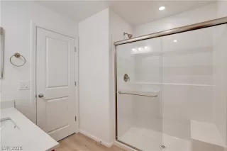 Photo #5: 2756954 Listing 