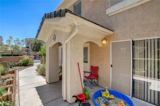 Photo #3: 2756957 Listing 