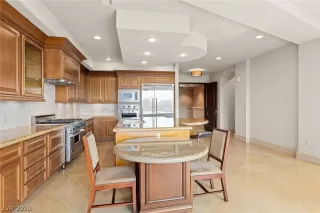 Photo #1: 2756979 Listing