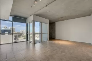 Photo #2: 2757027 Listing 